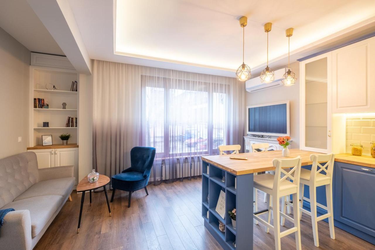 Designer & Cozy 2Bd Flat With A Parking In The City Center By Flat Mаnager Софія Екстер'єр фото