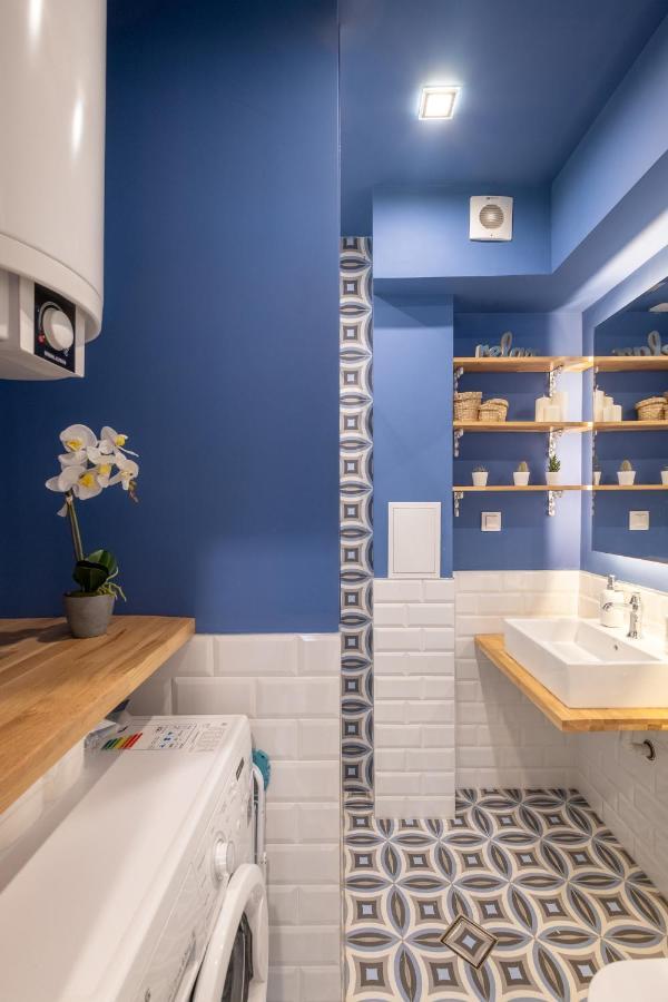 Designer & Cozy 2Bd Flat With A Parking In The City Center By Flat Mаnager Софія Екстер'єр фото